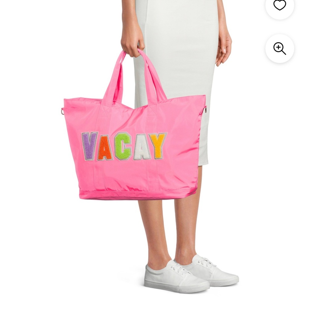 NWT Vacay Tote Bag